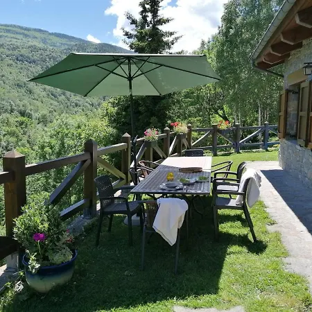 Les Pedres Tatil Evi Camprodon