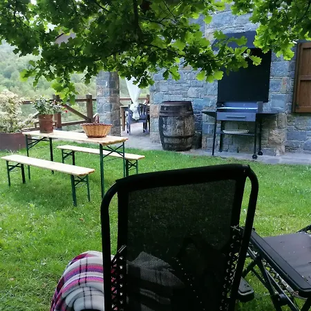 Les Pedres Tatil Evi