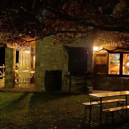 Les Pedres Tatil Evi *